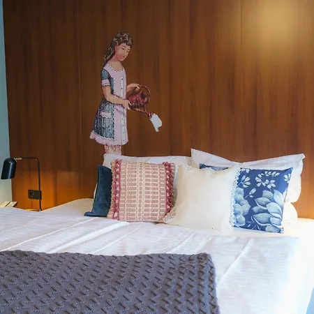 Tante Alma's Bonner ボン