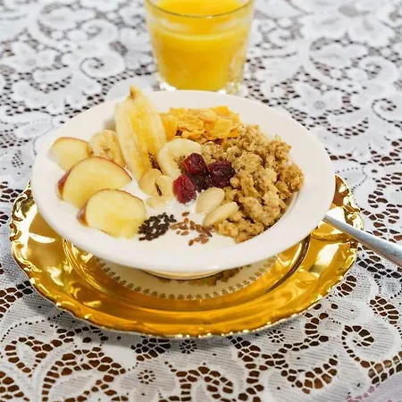 Tante Alma's Bonner 3* ボン