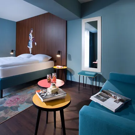 ホテル Tante Alma's Bonner ボン