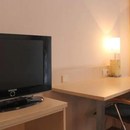 فندق Tante Alma's Bonner 3*