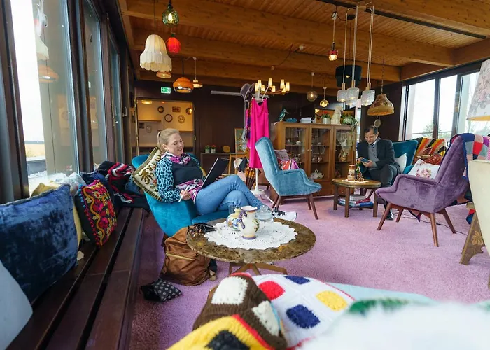 Tante Alma's Bonner Hotel