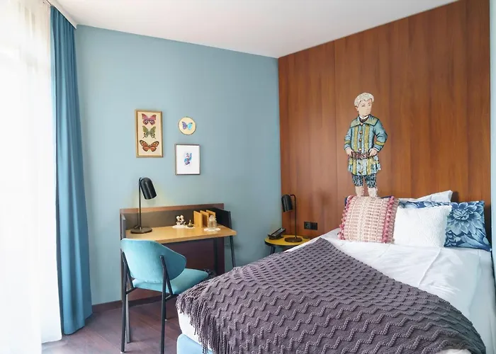 Tante Alma's Bonner 3*