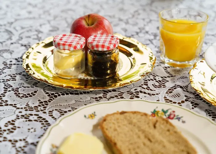 Tante Alma's Bonner Bonn