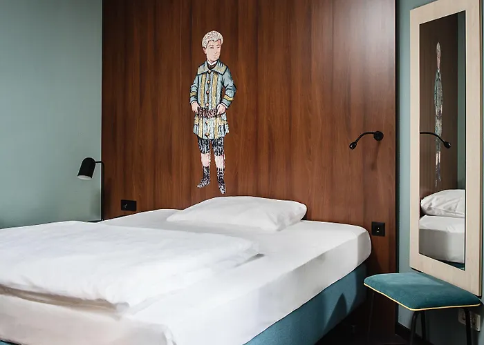 Tante Alma's Bonner Otel Bonn