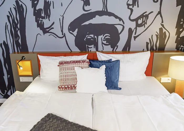 Tante Alma's Bonner Hotel 3*