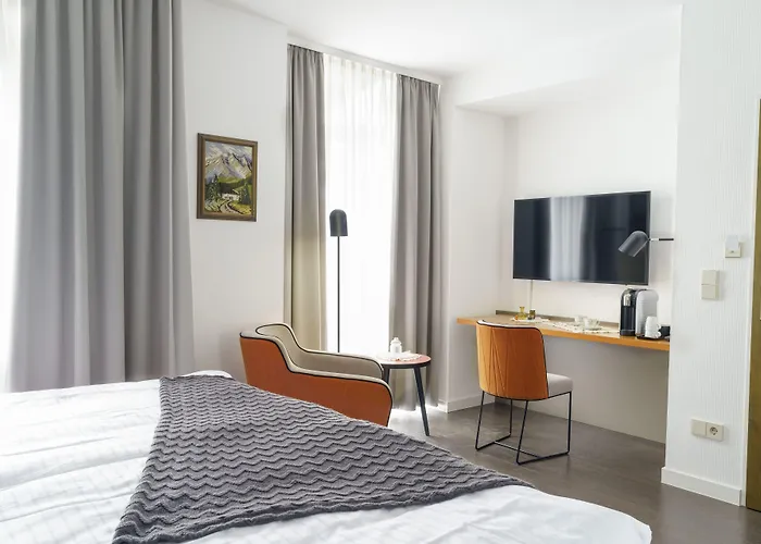 Tante Alma's Bonner 3* Bonn